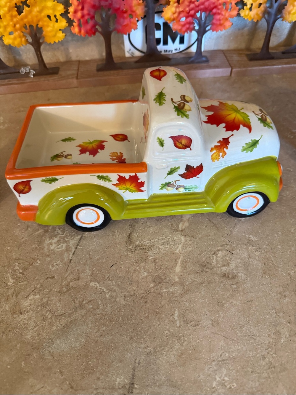 Temptations Seasonal Dip Truck